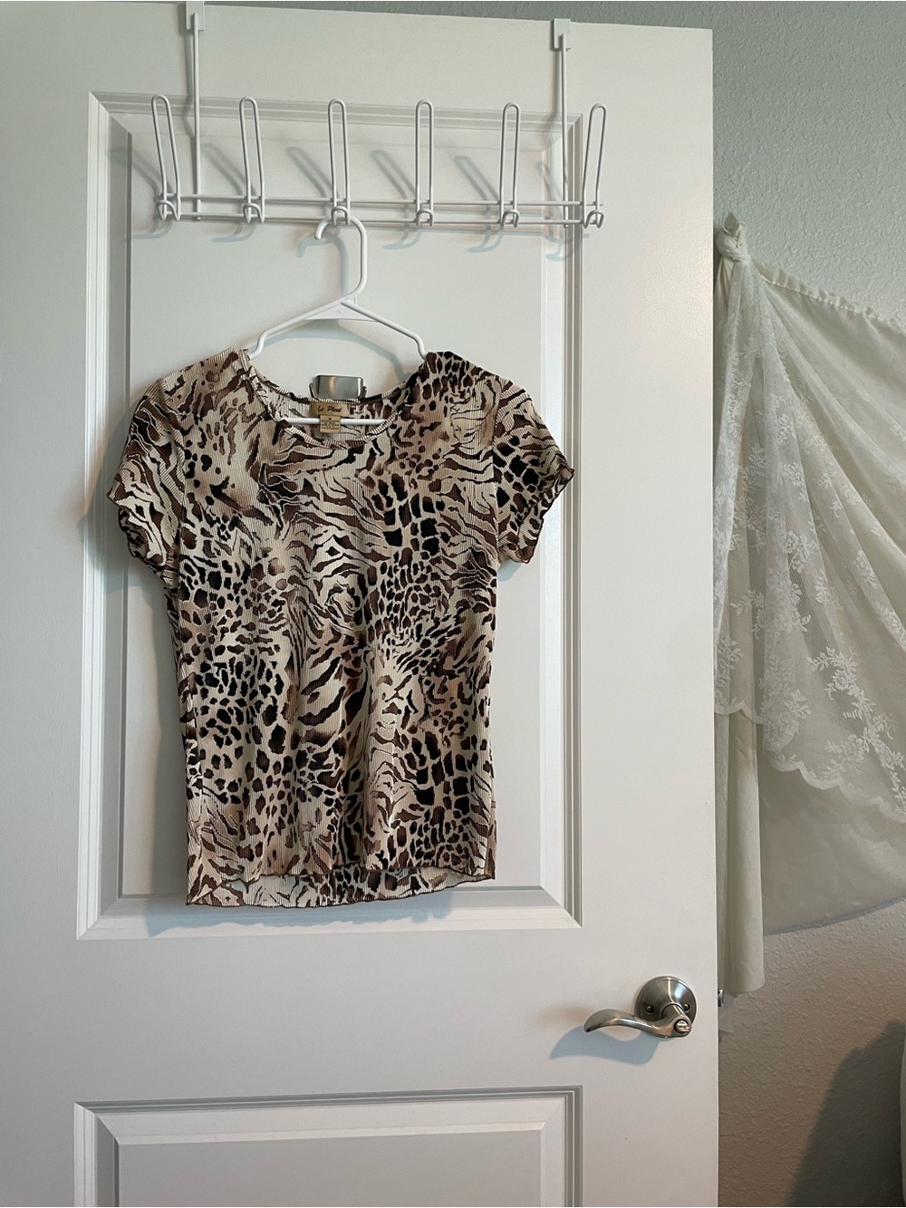 Vintage Animal Print Short Sleeve Top |Beige/Black